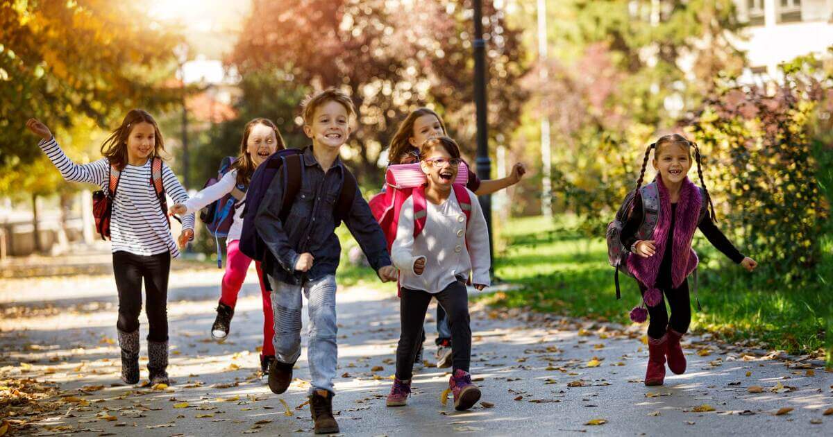 Kleine Abenteurer gut versichern